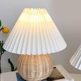 Table Lamp Rattan Pleated Aesthetic Vintage Lamp Bedside Nightstand Mini Lamp for Bedroom Living Room Side Table